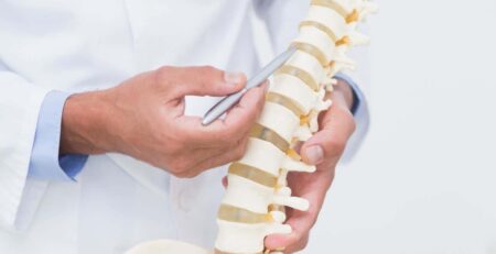 What Are The Symptoms of A Misaligned Spine