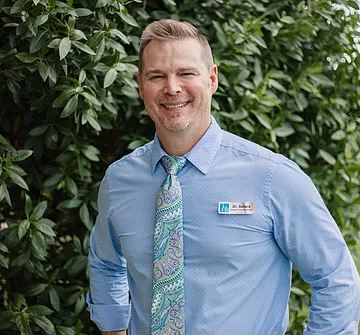 Dr. Sean Sellars