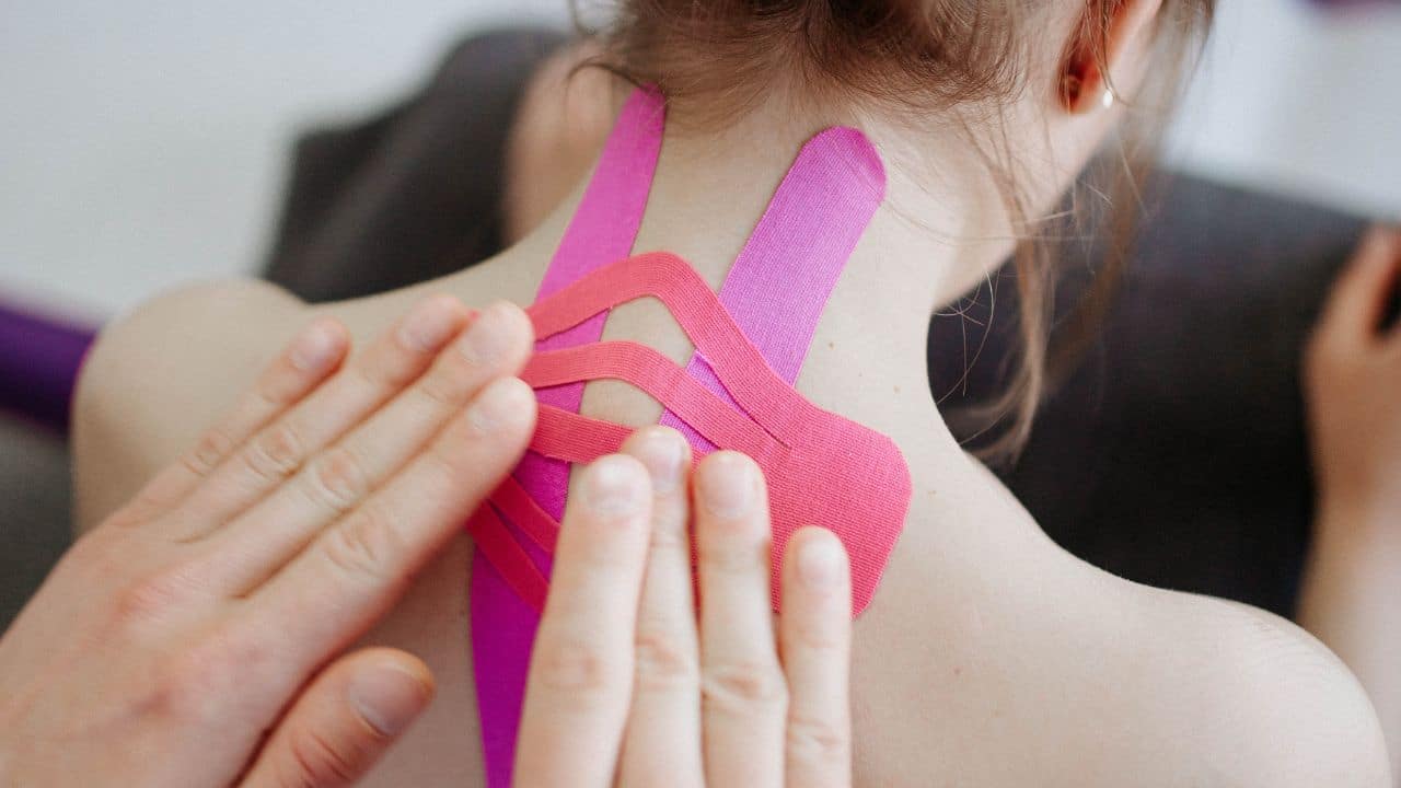Kinesio Taping Therapy 